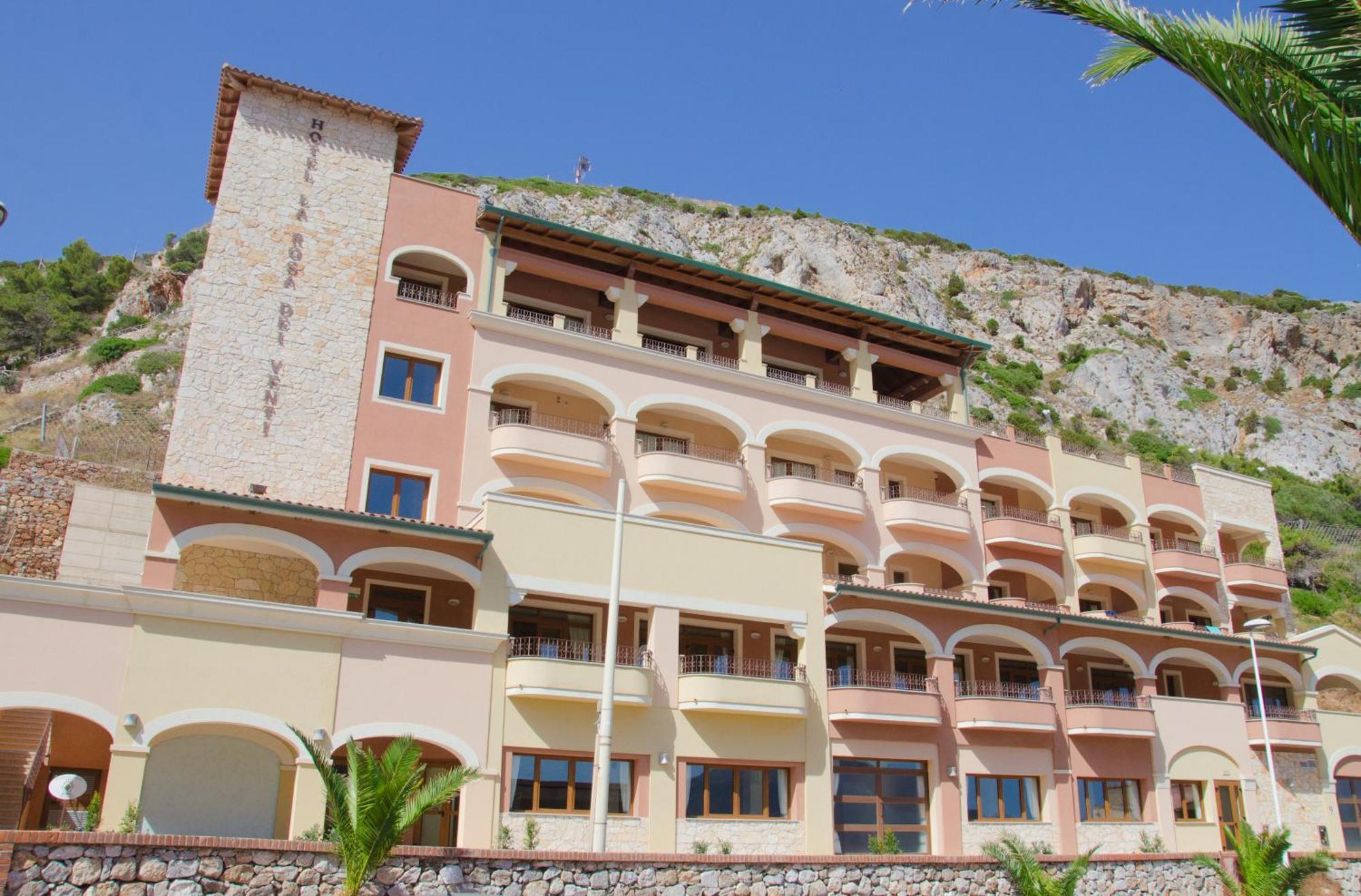 Hotel La Rosa Dei Venti By Lvg Hotel Collection Buggerru Exterior photo